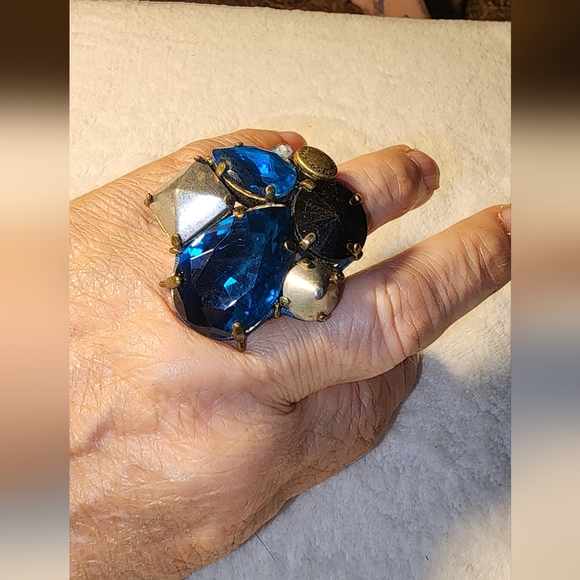 Marc by Marc Jacobs Bold Statement Cocktail Ring – Blue Crystal & Mixed Accents - Picture 1 of 8